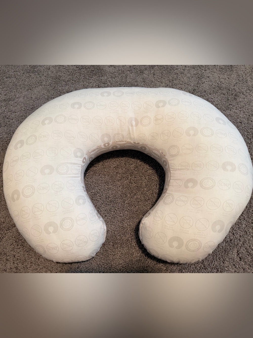 Boppy nursing Pillow with 3 covers